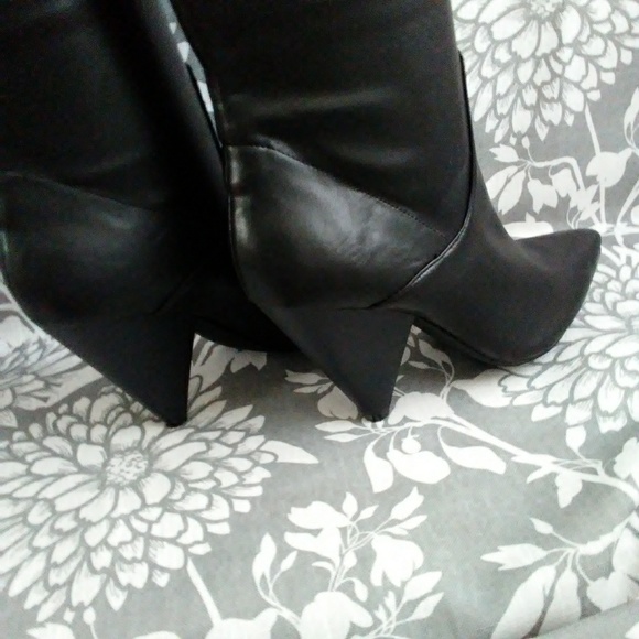 Black Tall Over-the-Knee Boots Sz 8.5 - Picture 5 of 7